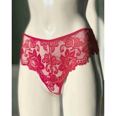 Нежные кружевные трусики