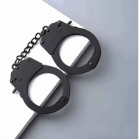 Металлические наручники